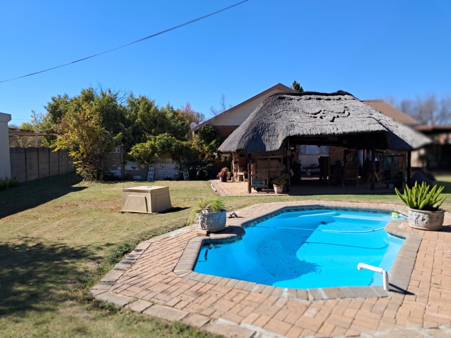 3 Bedroom Property for Sale in Hospitaalpark Free State
